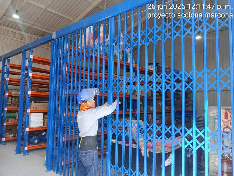 Reja plegable fierro galvanizado - Proyecto Acciona Marcona