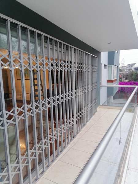 Reja plegable de aluminio para mampara - terraza exterior